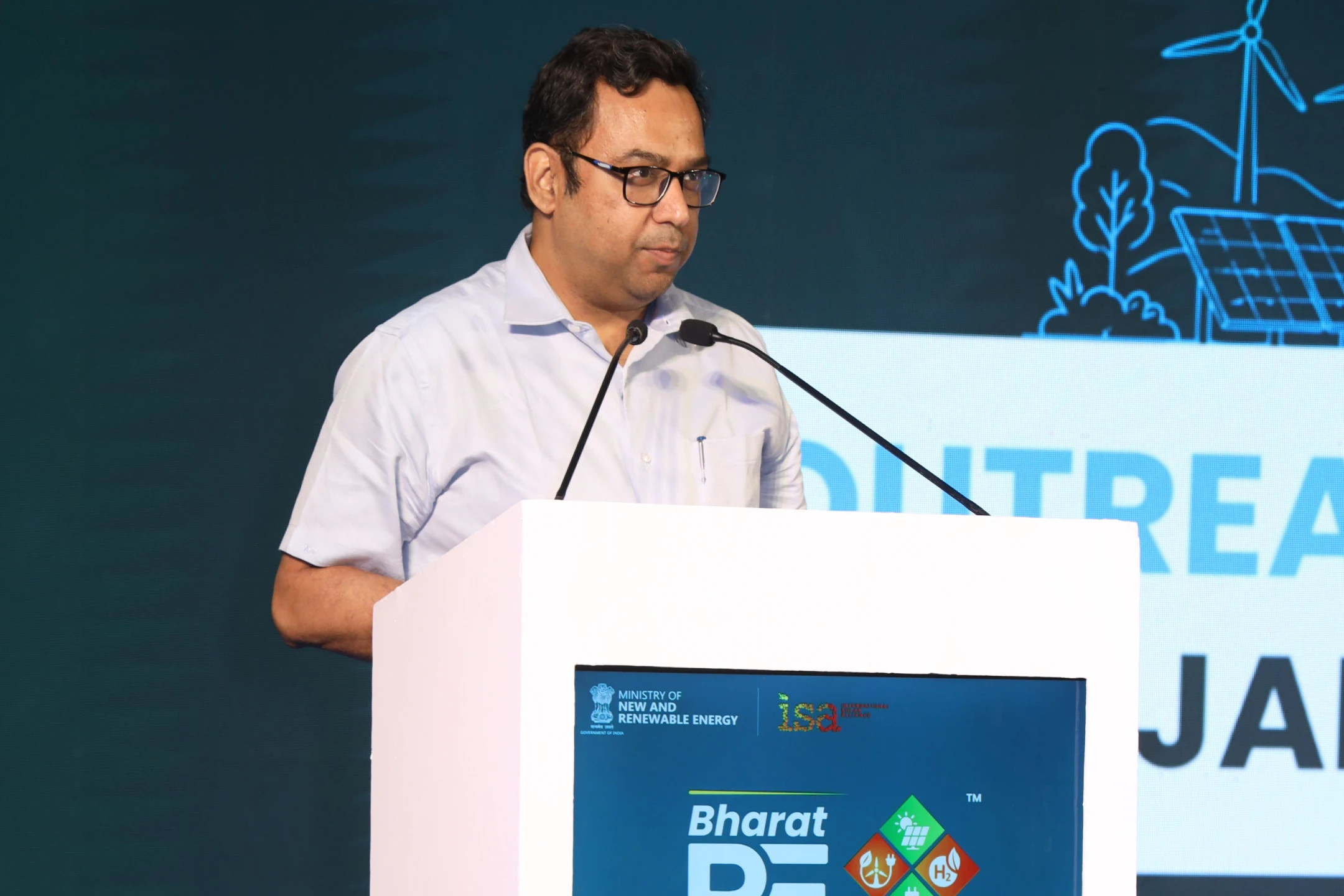 Shri Rohit Gupta, Chairman & Managing Director, RRECL