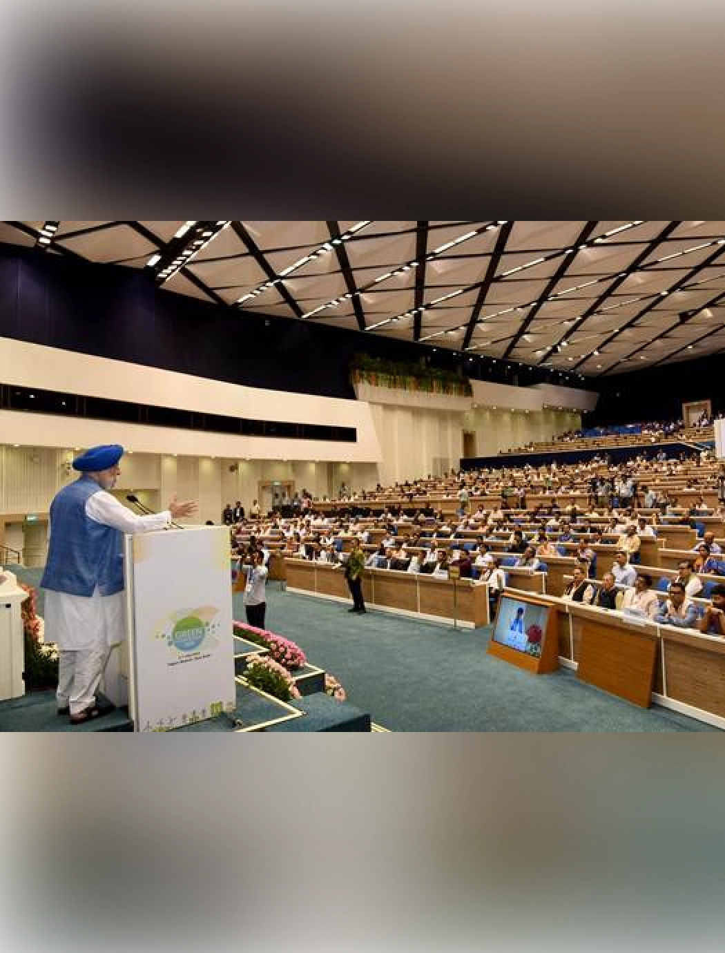 Shri Hardeep Singh Puri addressing ICGH 2023 at Vigyan Bhawan, New Delhi